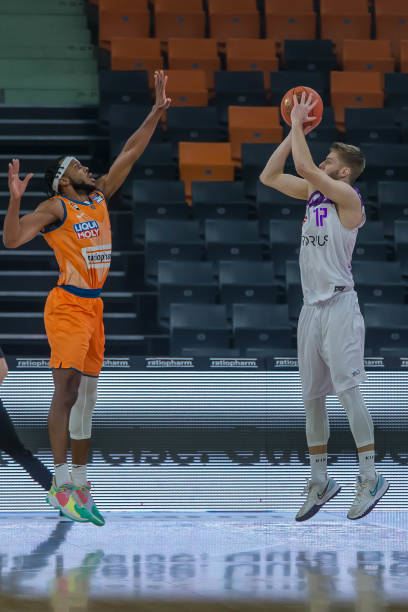 哈登的单打 哈登的单打