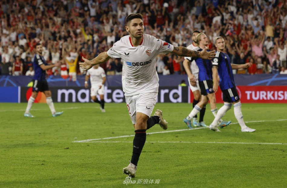 但传中球的 但传中球的